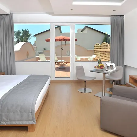 Napa Plaza (adults Only) Hotel Agia Napa